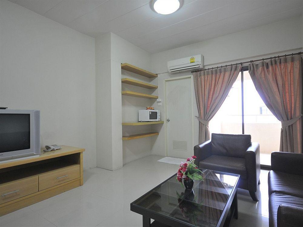 P Park Residence Charansanitwong Bangkok Buitenkant foto