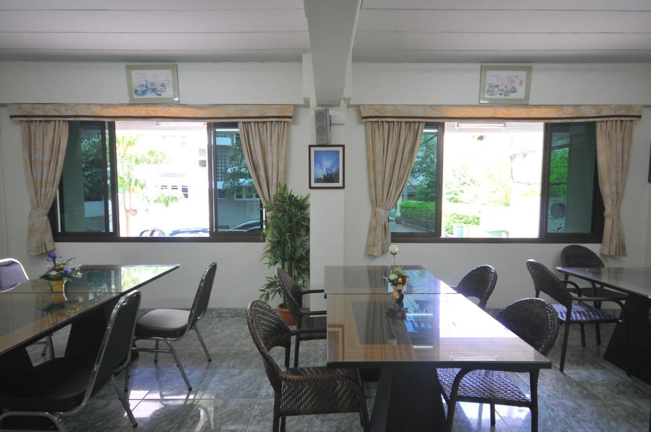 P Park Residence Charansanitwong Bangkok Buitenkant foto