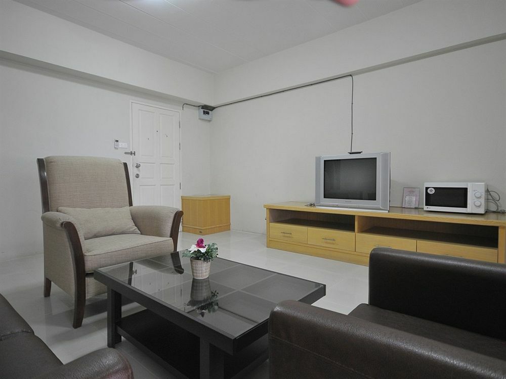 P Park Residence Charansanitwong Bangkok Buitenkant foto