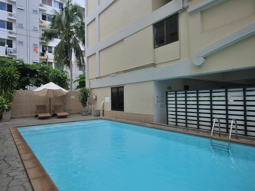P Park Residence Charansanitwong Bangkok Buitenkant foto